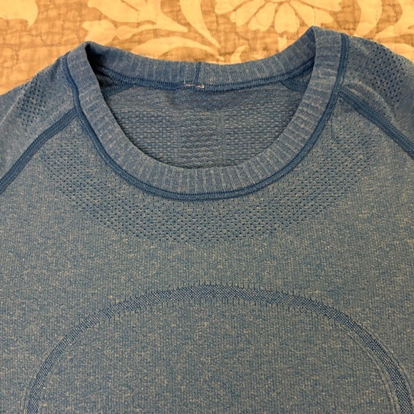 Lululemon Swiftly Tech Long Sleeve 2.0 ~ Size 4 ~ Regatta Blue - Picture 3 of 11